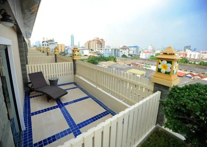 Grand Prapa Place Pensão 3*
